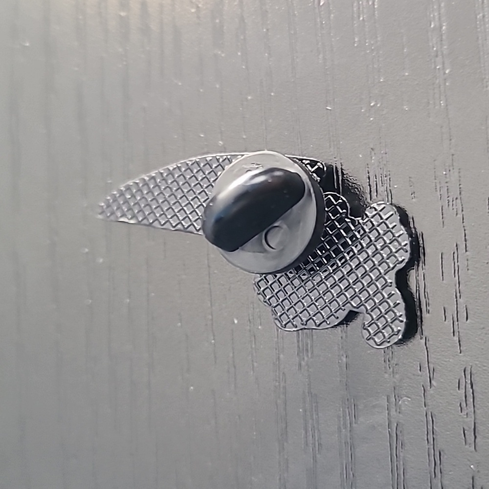 Cat with Knife Pin - Picture 2 of 3